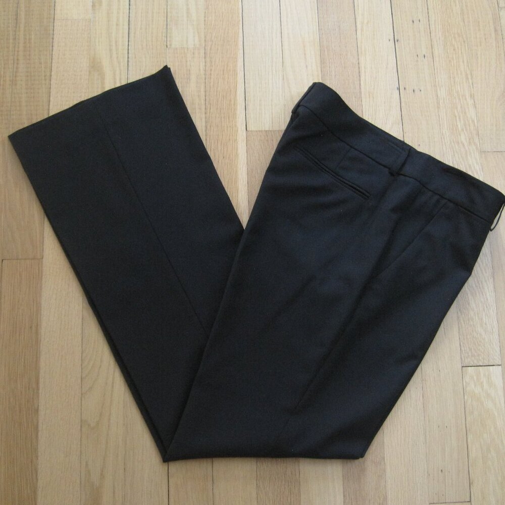 Theory Black Straight Leg Dress Pants Size 10 Wool Blend Pleated Classic Capsule